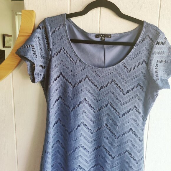 Tiana B dress crocheted in a blue chevron pattern. It's fresh and airy. - Picture 1 of 8